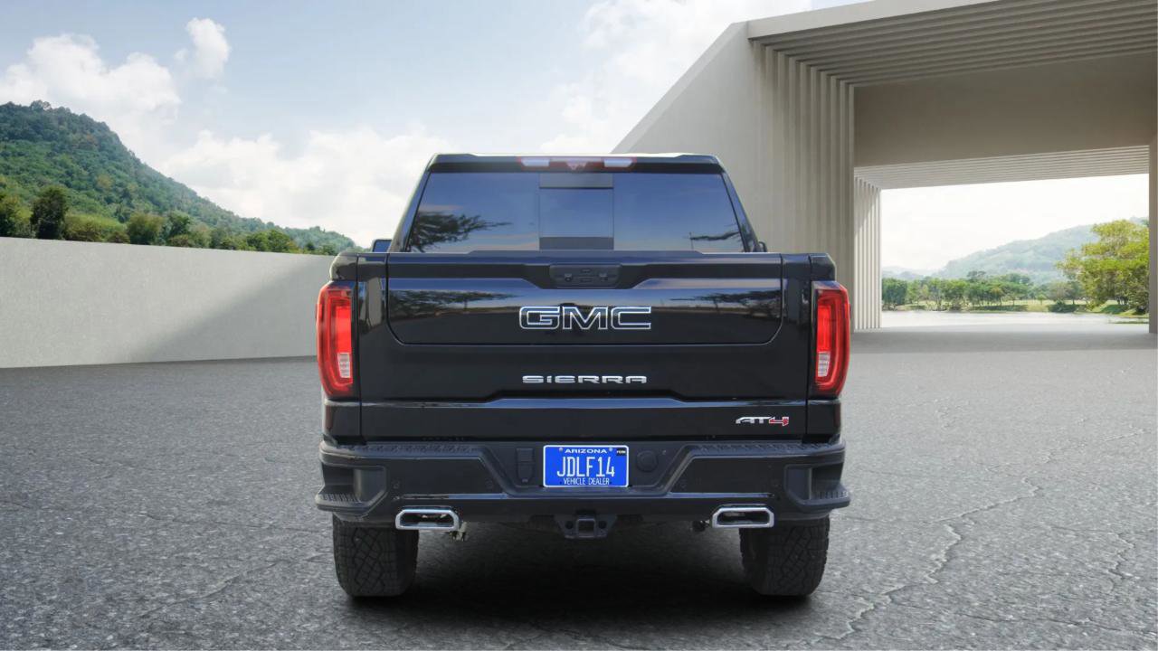 Used 2024 GMC Sierra 1500 AT4 w/ Technology Package image 6