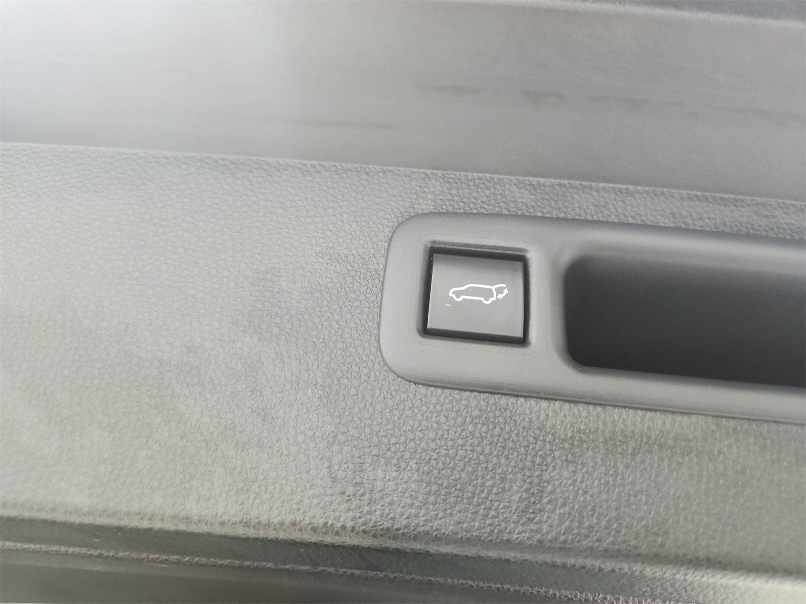 Used 2020 Toyota Highlander Platinum image 46