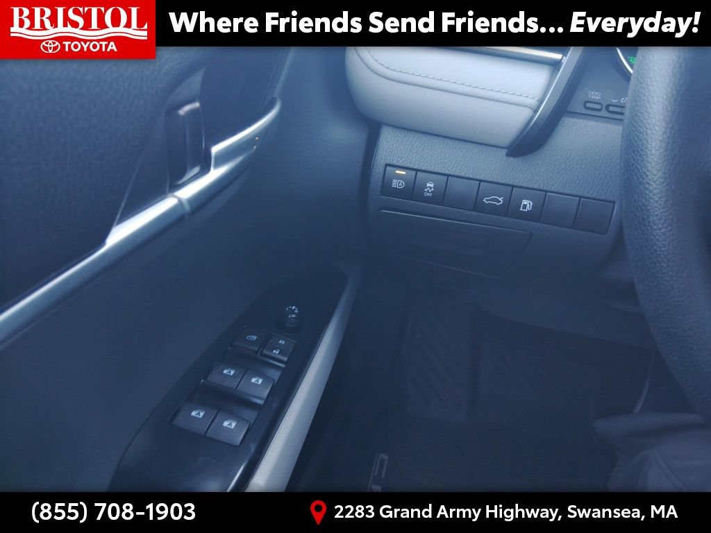 Used 2018 Toyota Camry LE w/ Audio Package FWD image 20