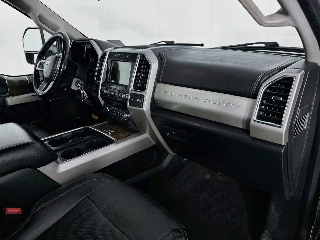Used 2018 Ford F350 Lariat w/ Chrome Package AWD/4WD image 31