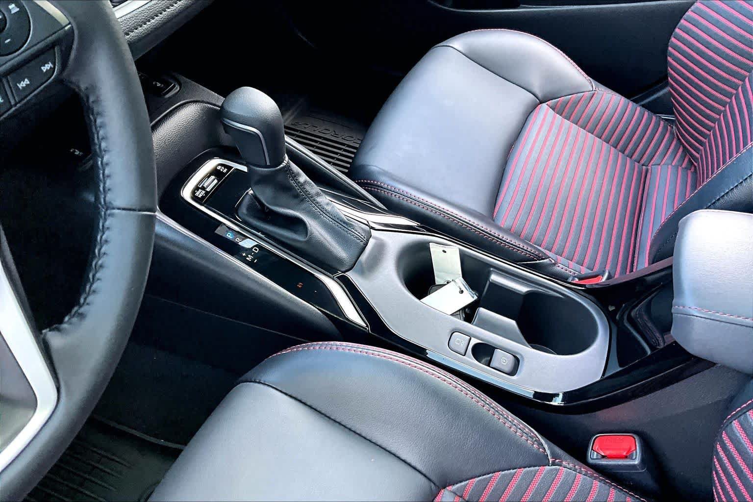 Certified 2025 Toyota Corolla XSE FWD image 16