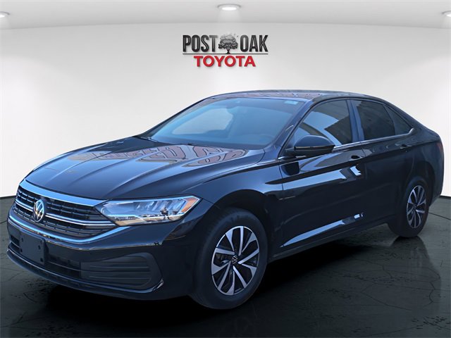 Used 2024 Volkswagen Jetta S image 3