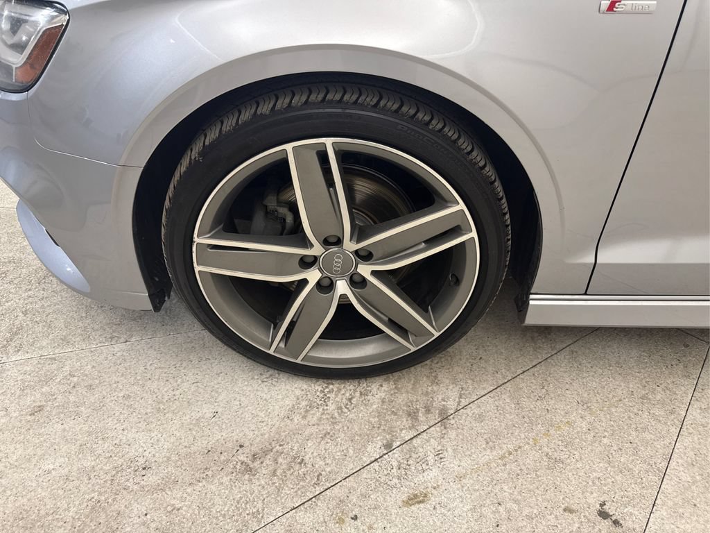 Used 2019 Audi A3 2.0T Premium Plus w/ Premium Plus Package FWD image 11