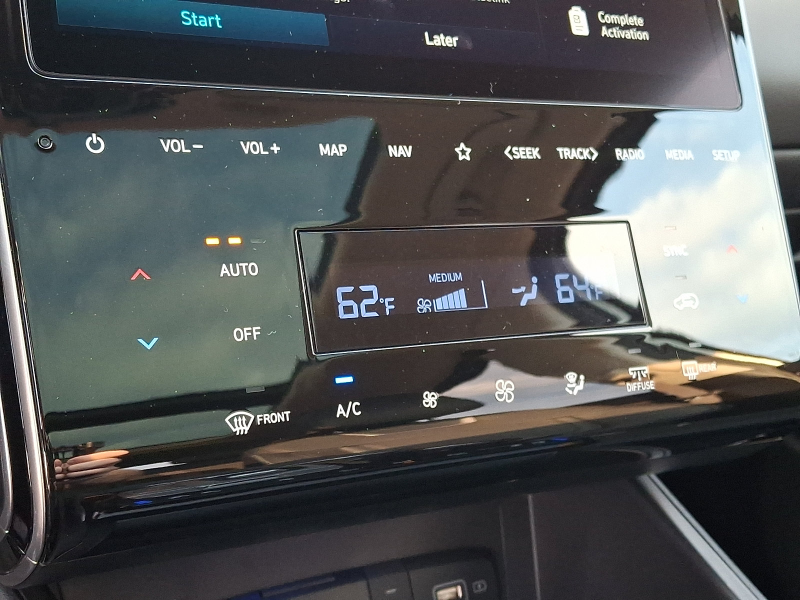 Certified 2024 Hyundai Tucson Limited AWD/4WD image 19