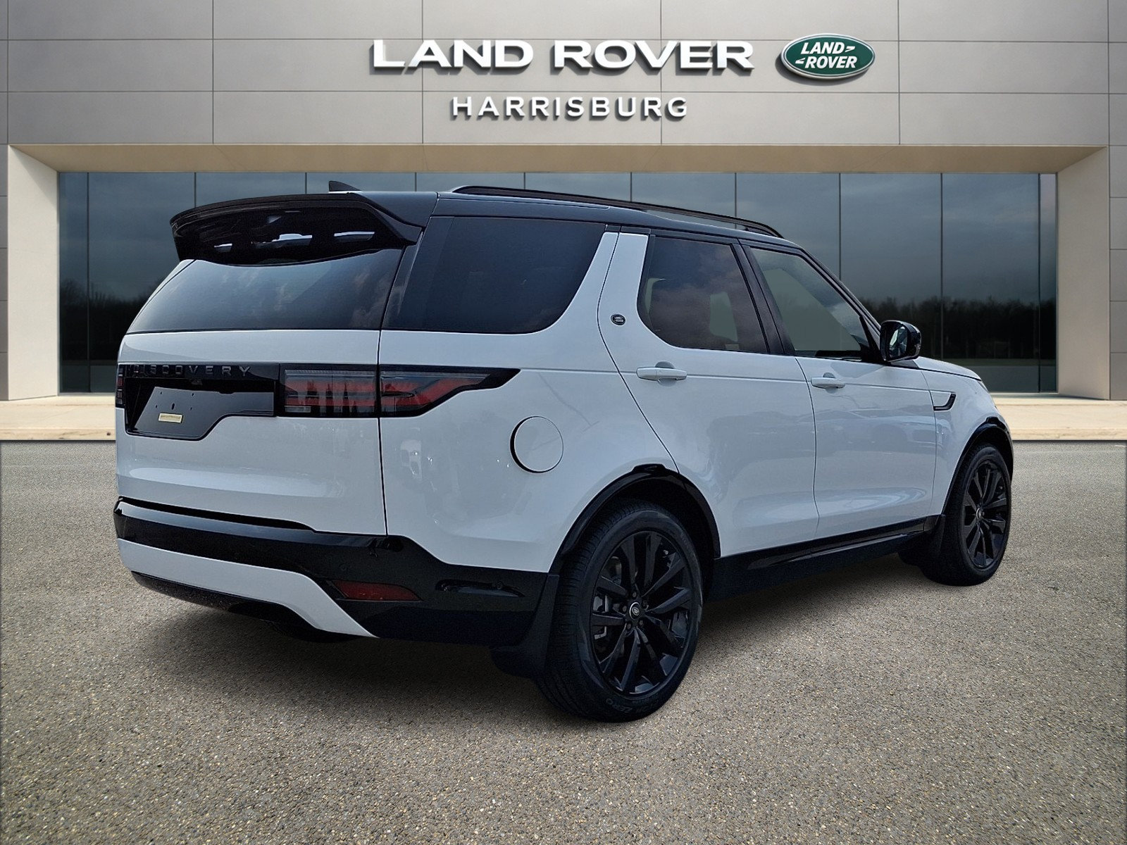 New 2026 Land Rover Discovery Dynamic SE AWD/4WD image 4