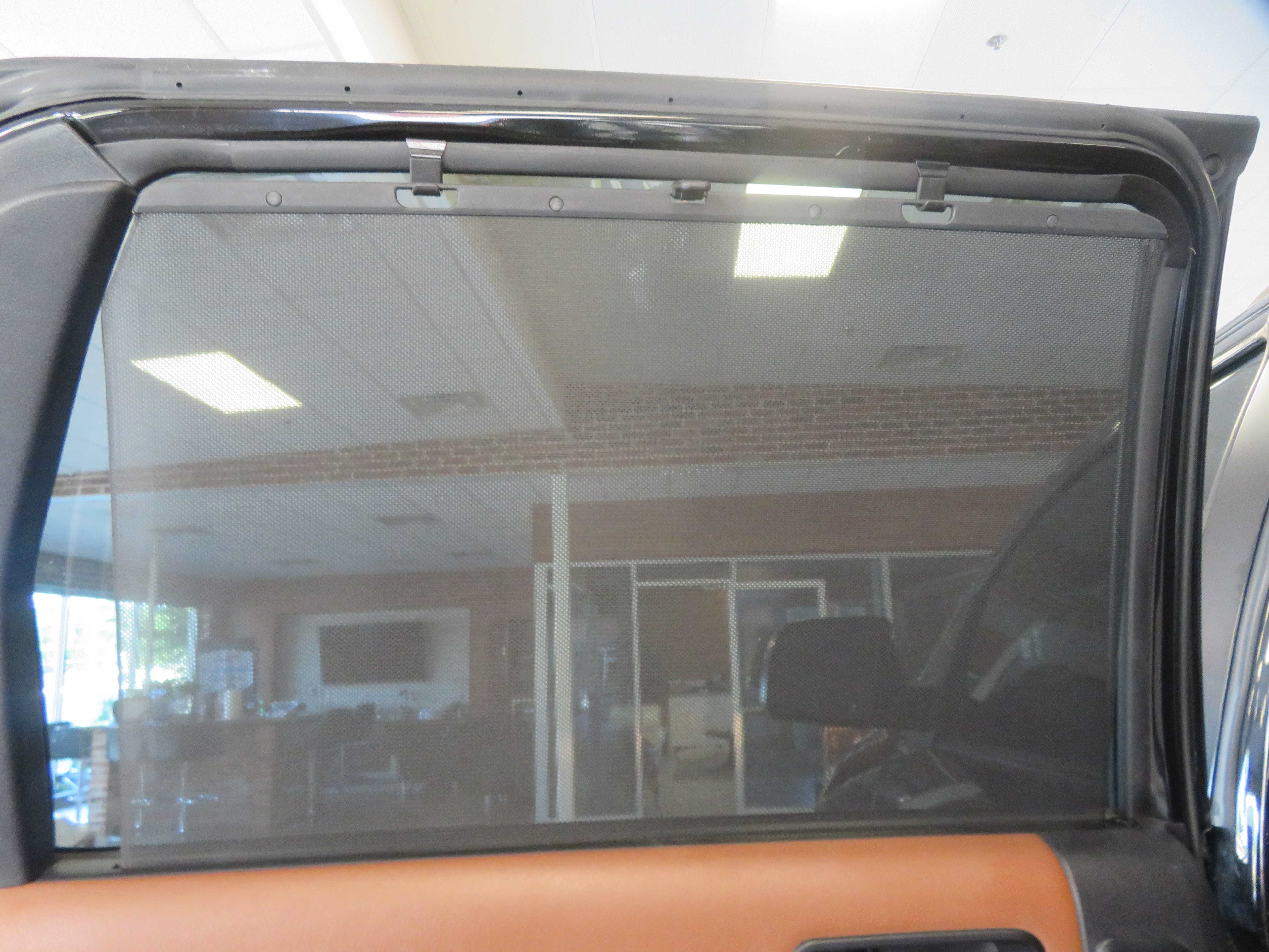 Used 2017 Toyota Sequoia Platinum RWD image 19