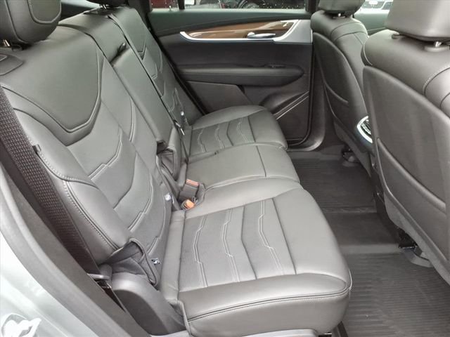 Certified 2025 Cadillac XT6 Premium Luxury w/ Platinum Package AWD/4WD image 22
