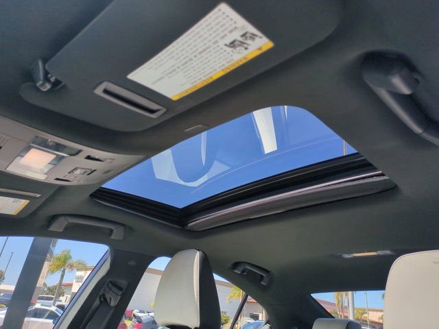 Used 2023 Lexus IS 500 w/ Accessory Package image 25