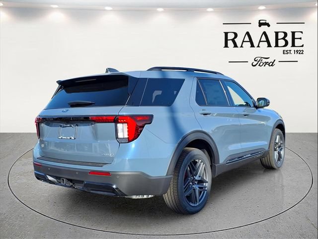 New 2025 Ford Explorer ST-Line w/ Premium Package AWD/4WD image 7