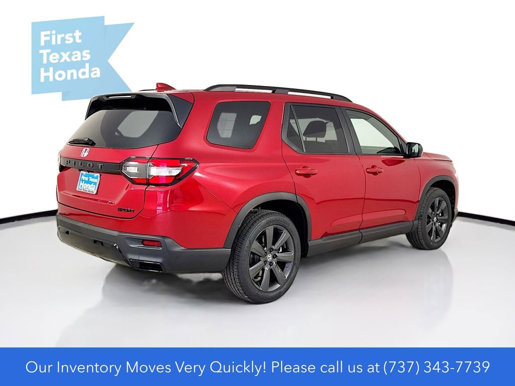 New 2026 Honda Pilot Sport image 8