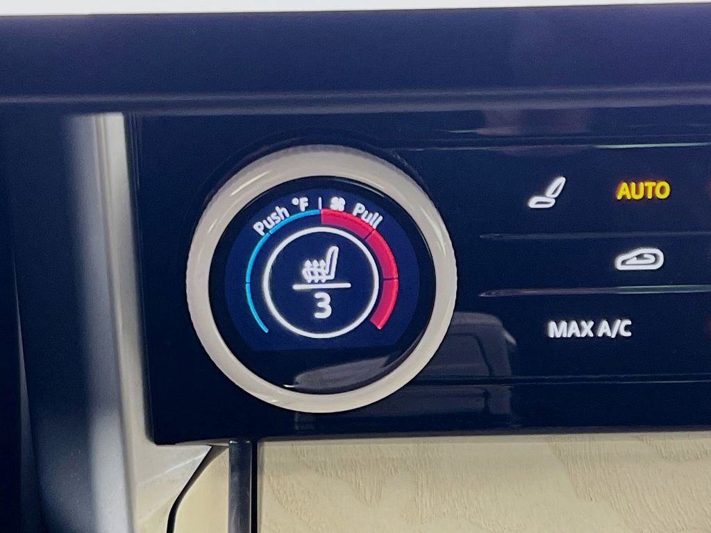 Used 2023 Land Rover Range Rover SV image 21