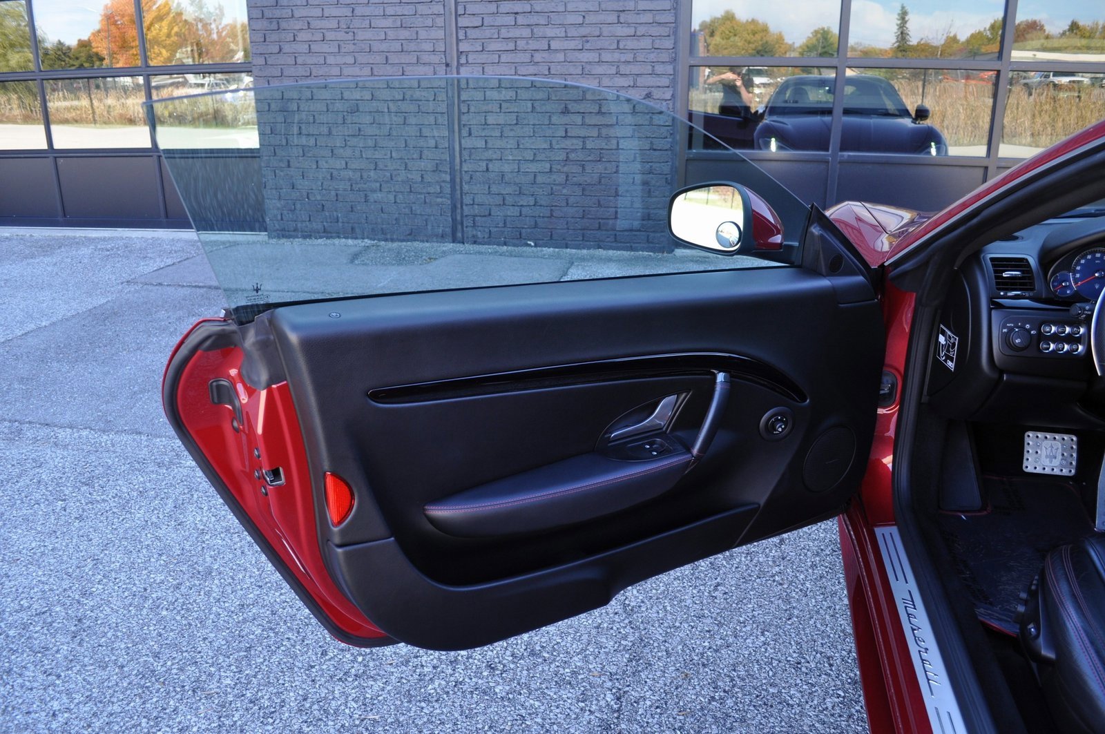 Used 2018 Maserati GranTurismo Sport image 35