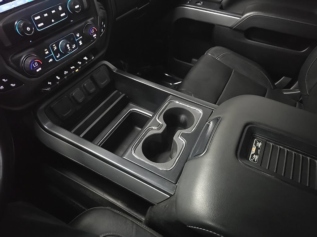 Used 2019 Chevrolet Silverado 2500 LTZ w/ Midnight Edition AWD/4WD image 27
