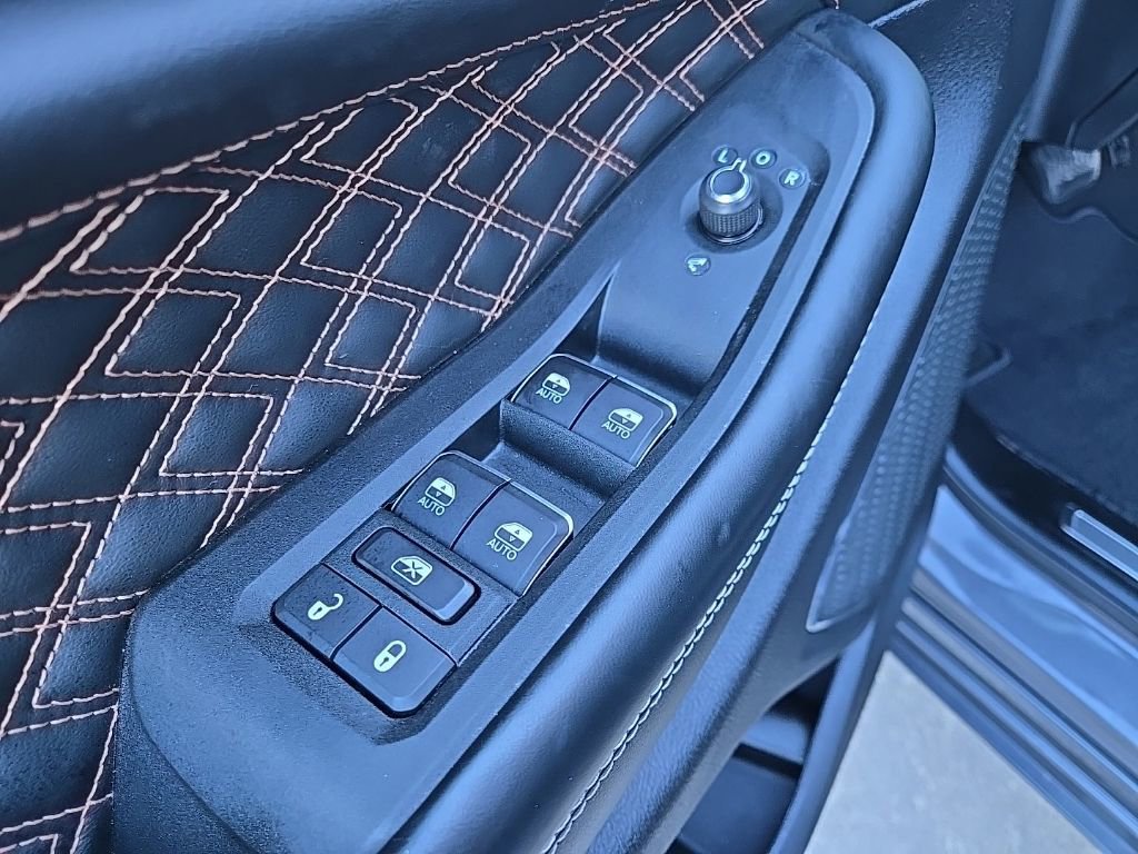 Used 2025 Jeep Grand Cherokee Summit image 31