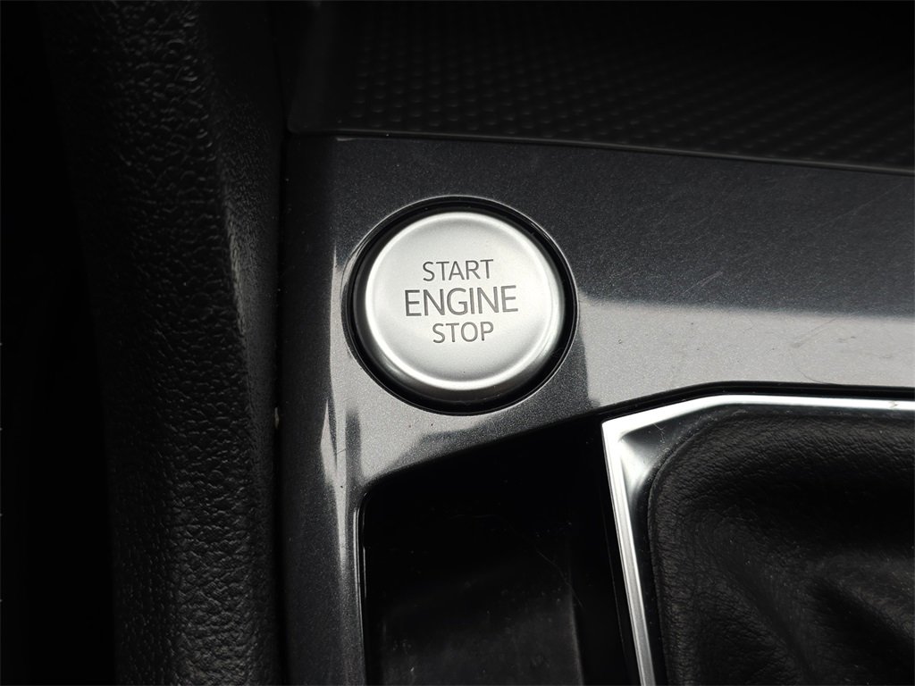 Used 2024 Volkswagen Tiguan S image 27