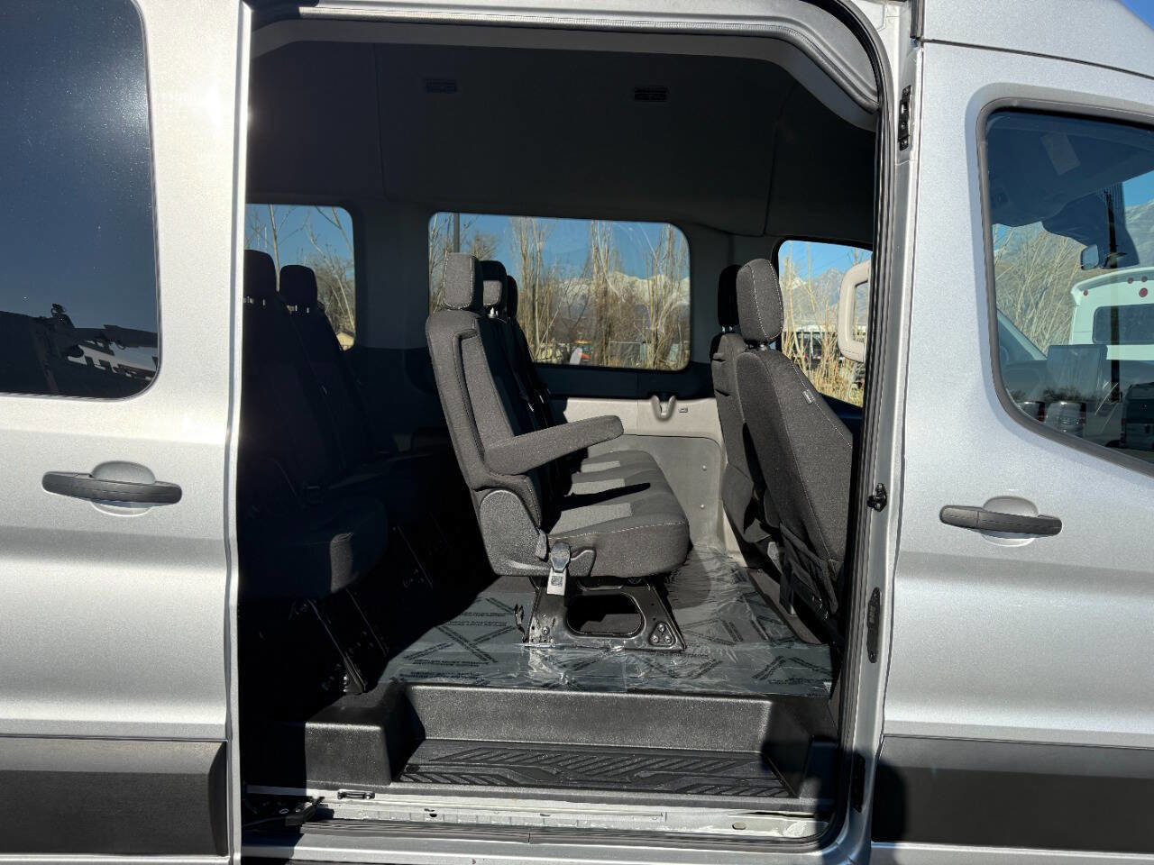 Used 2022 Ford Transit 350 XLT image 20