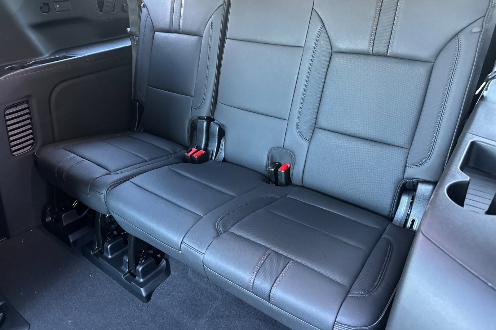 New 2026 Chevrolet Suburban RST w/ Advanced Technology Package image 17