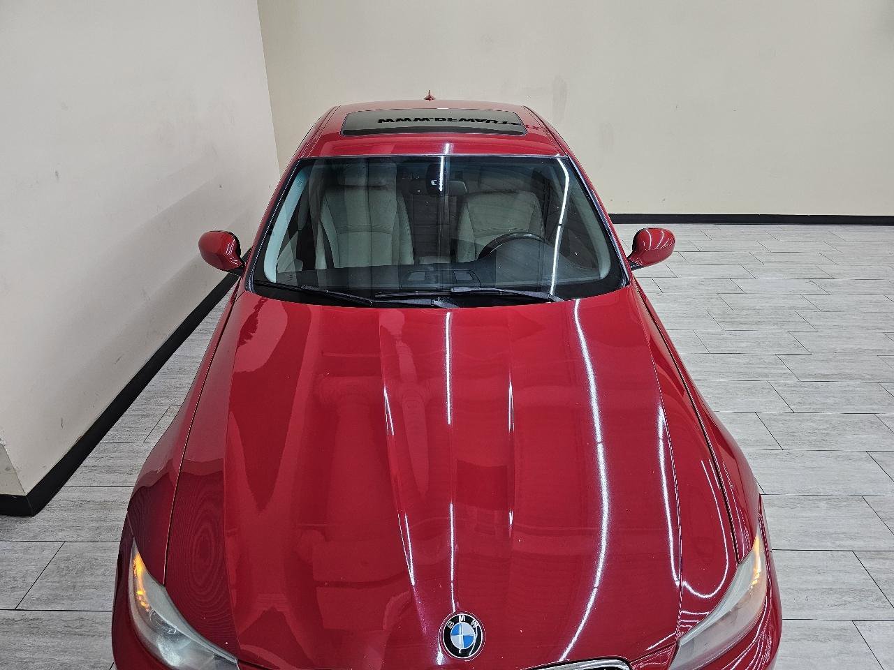 Used 2011 BMW 335i Sedan RWD image 4
