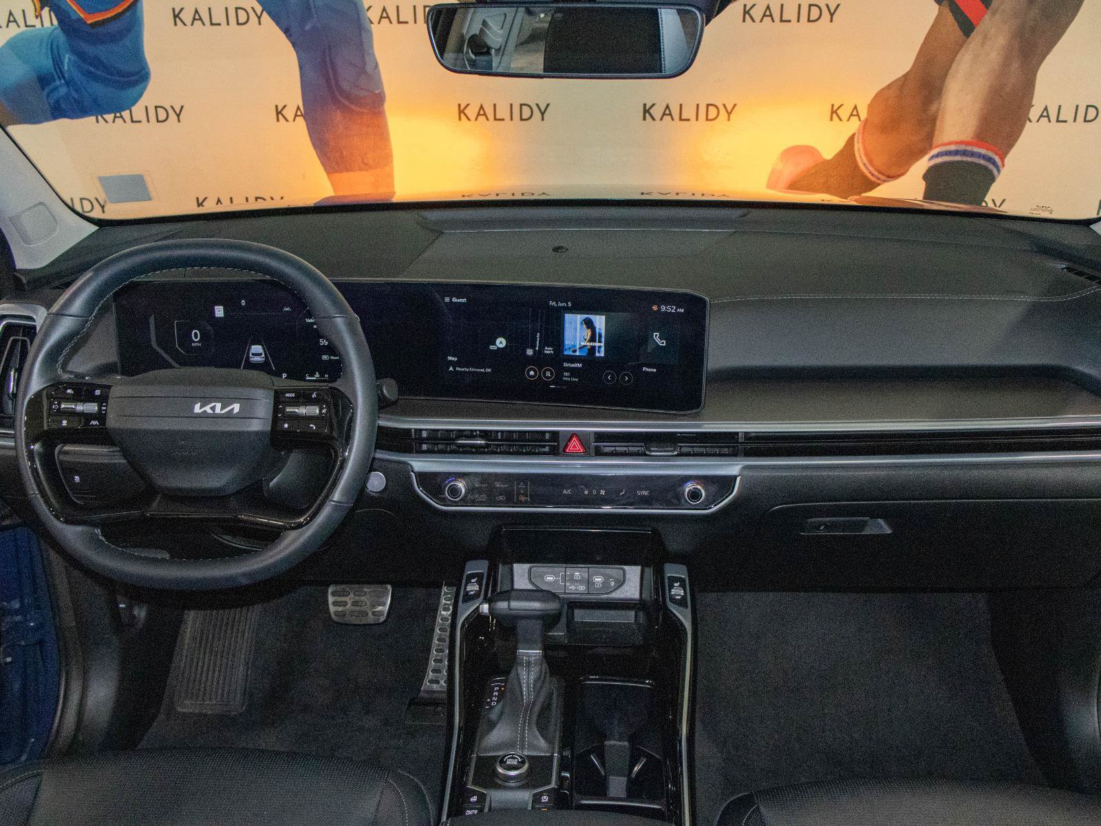 Used 2026 Kia Sorento SX FWD image 3