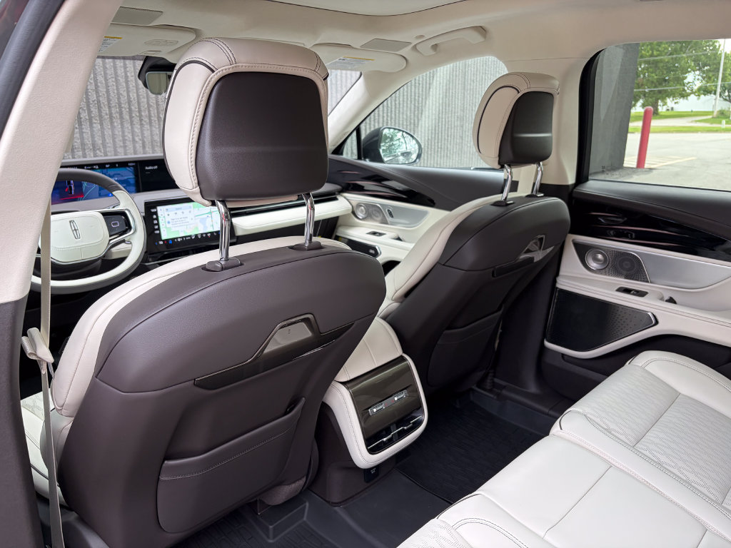 New 2026 Lincoln Nautilus Black Label AWD/4WD image 20