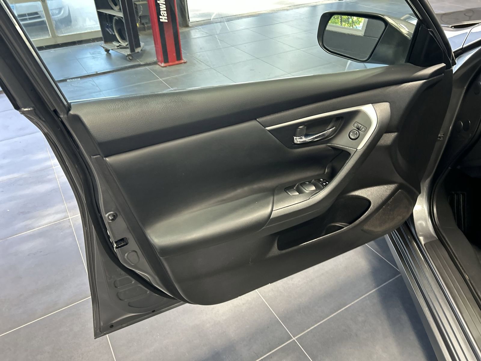 Used 2017 Nissan Altima 2.5 S w/ Power Driver Seat Package FWD image 26