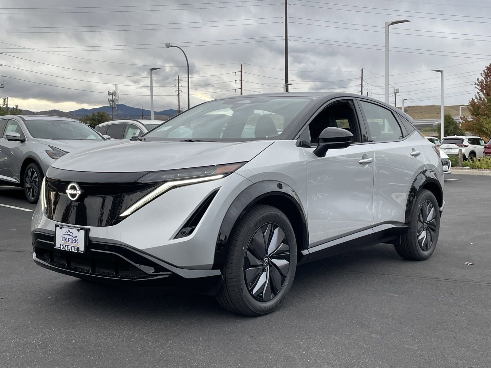 New 2024 Nissan Ariya AWD image 4
