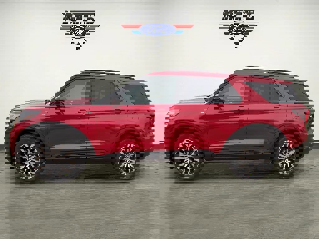 New 2026 Ford Explorer ST-Line image 2
