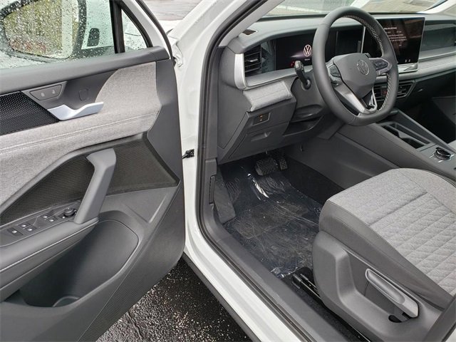 New 2025 Volkswagen Tiguan S image 6