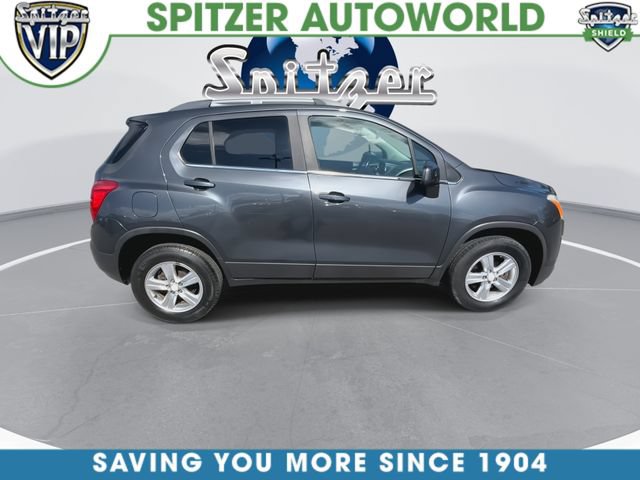 Used 2016 Chevrolet Trax LT w/ LT Convenience Package AWD/4WD image 9