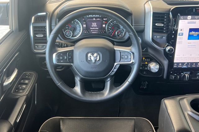 Used 2024 RAM 1500 Laramie AWD/4WD image 17
