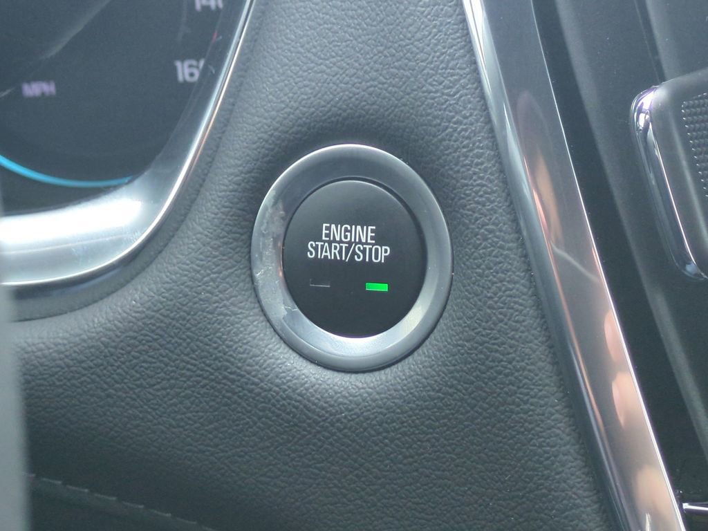 Used 2024 Chevrolet Traverse LT FWD image 27