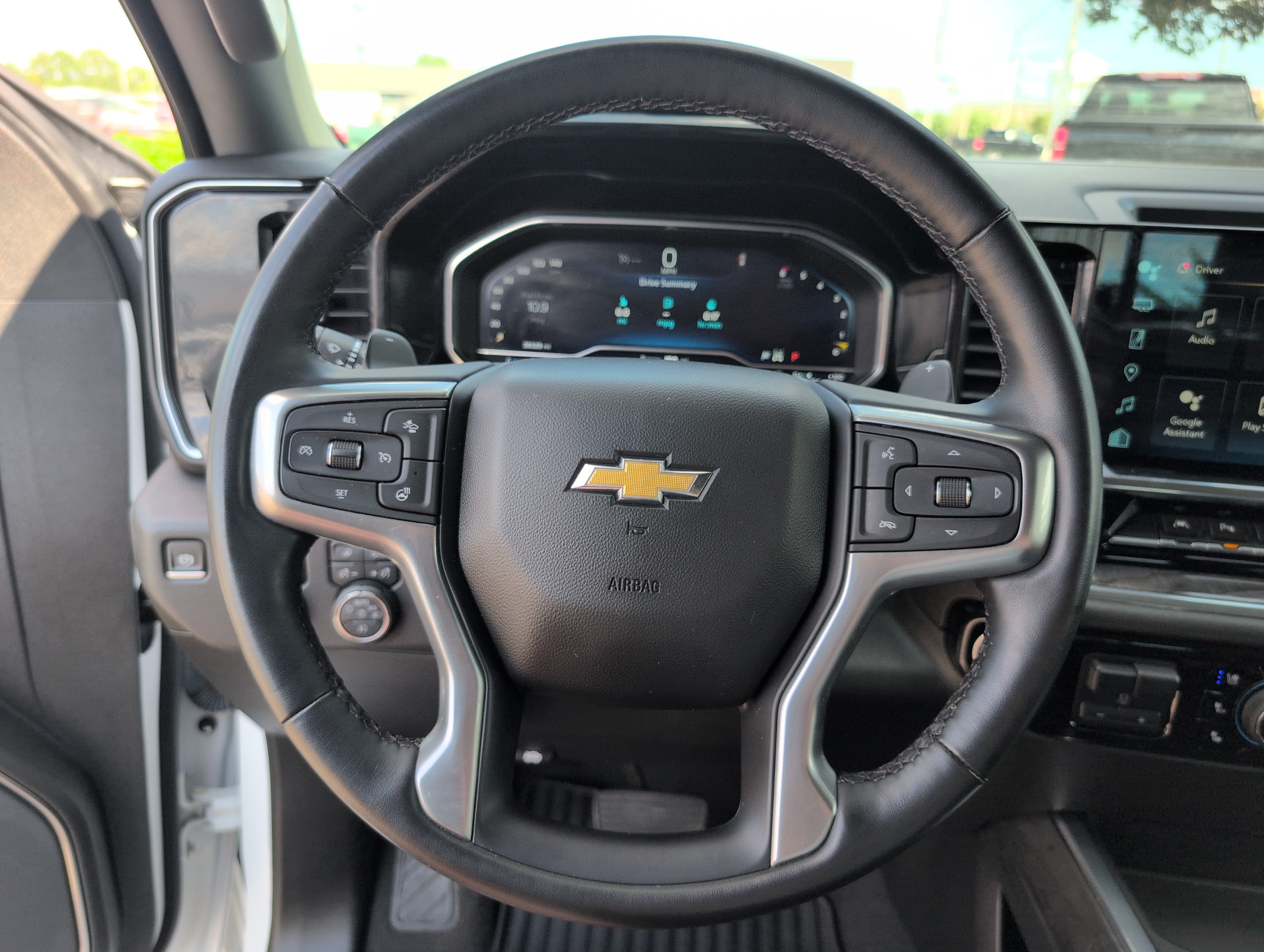 Used 2024 Chevrolet Silverado 1500 LTZ w/ LTZ Premium Package AWD/4WD image 25