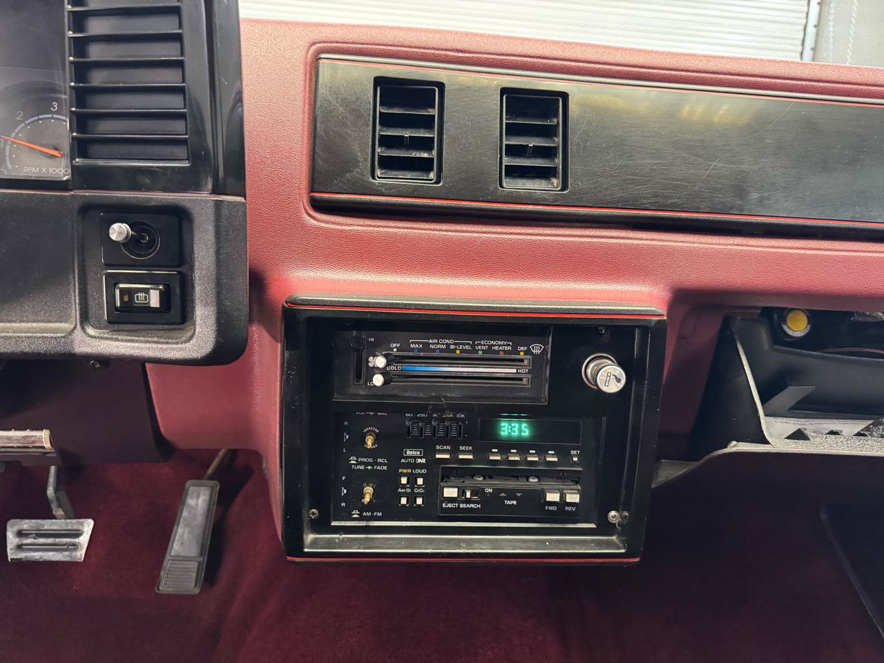Used 1987 Chevrolet Monte Carlo SS RWD image 22