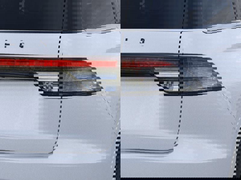 New 2025 Lincoln Aviator Black Label image 21