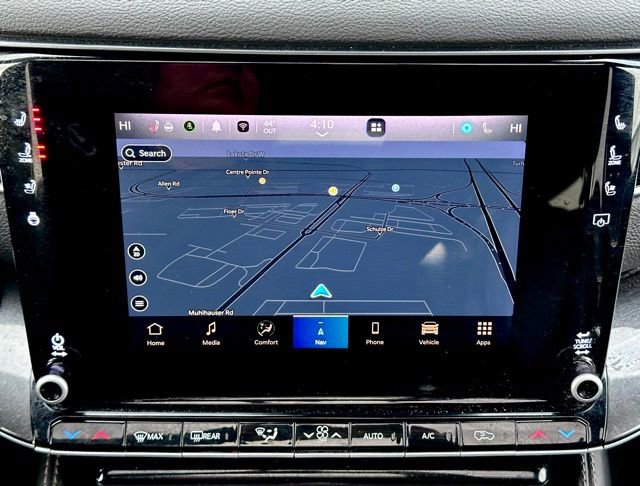 Used 2024 Jeep Wagoneer L 4WD w/ Premium Group I image 14