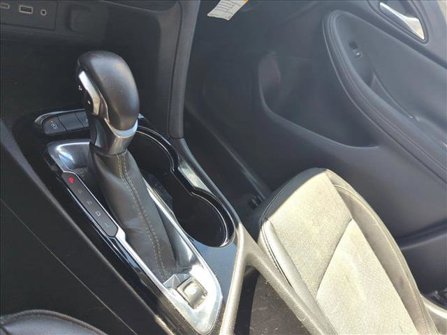 Used 2021 Buick Encore GX Preferred w/ Cold Weather Comfort Package image 11