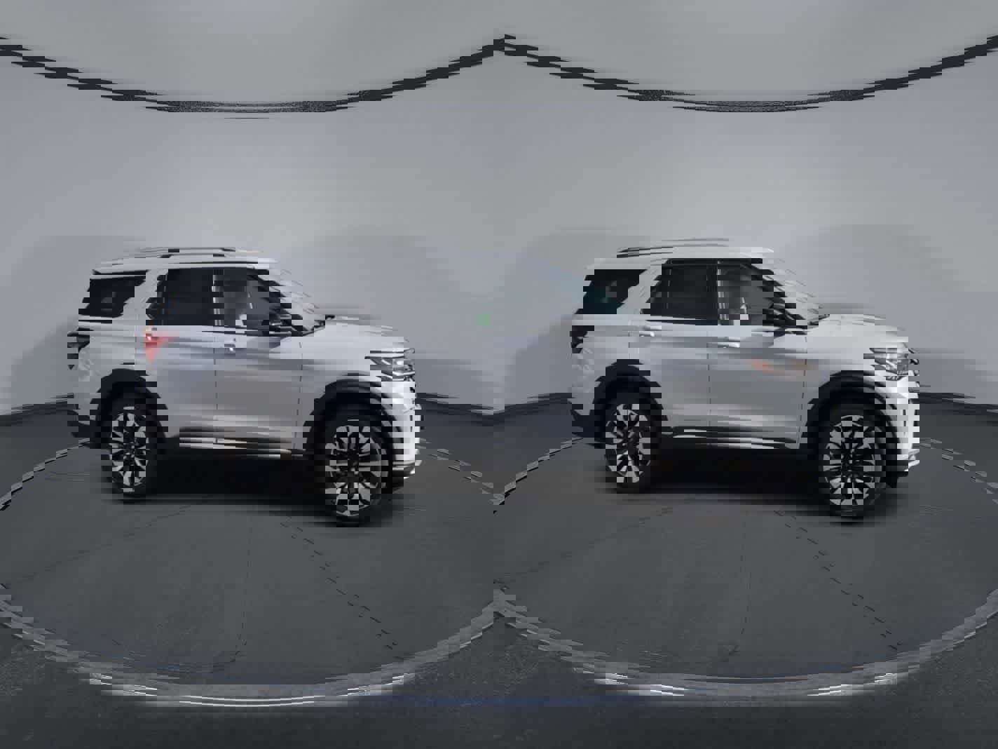 Used 2026 Ford Explorer Platinum w/ LUX Leather Package image 9