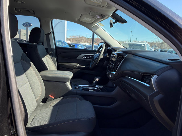 Used 2021 Chevrolet Traverse LS image 15