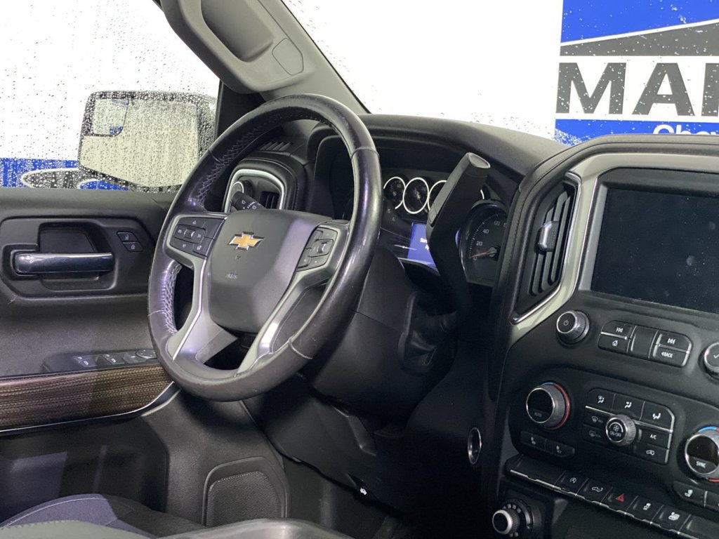 Used 2022 Chevrolet Silverado 1500 LT RWD image 10