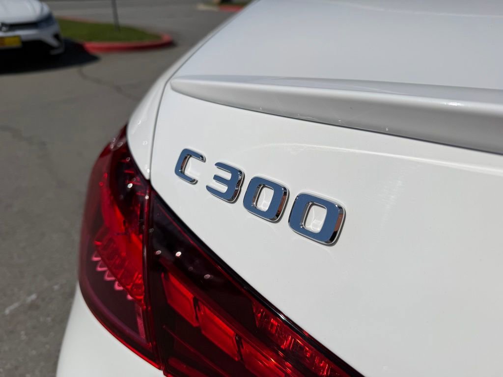 Used 2023 Mercedes-Benz C 300 Sedan image 11