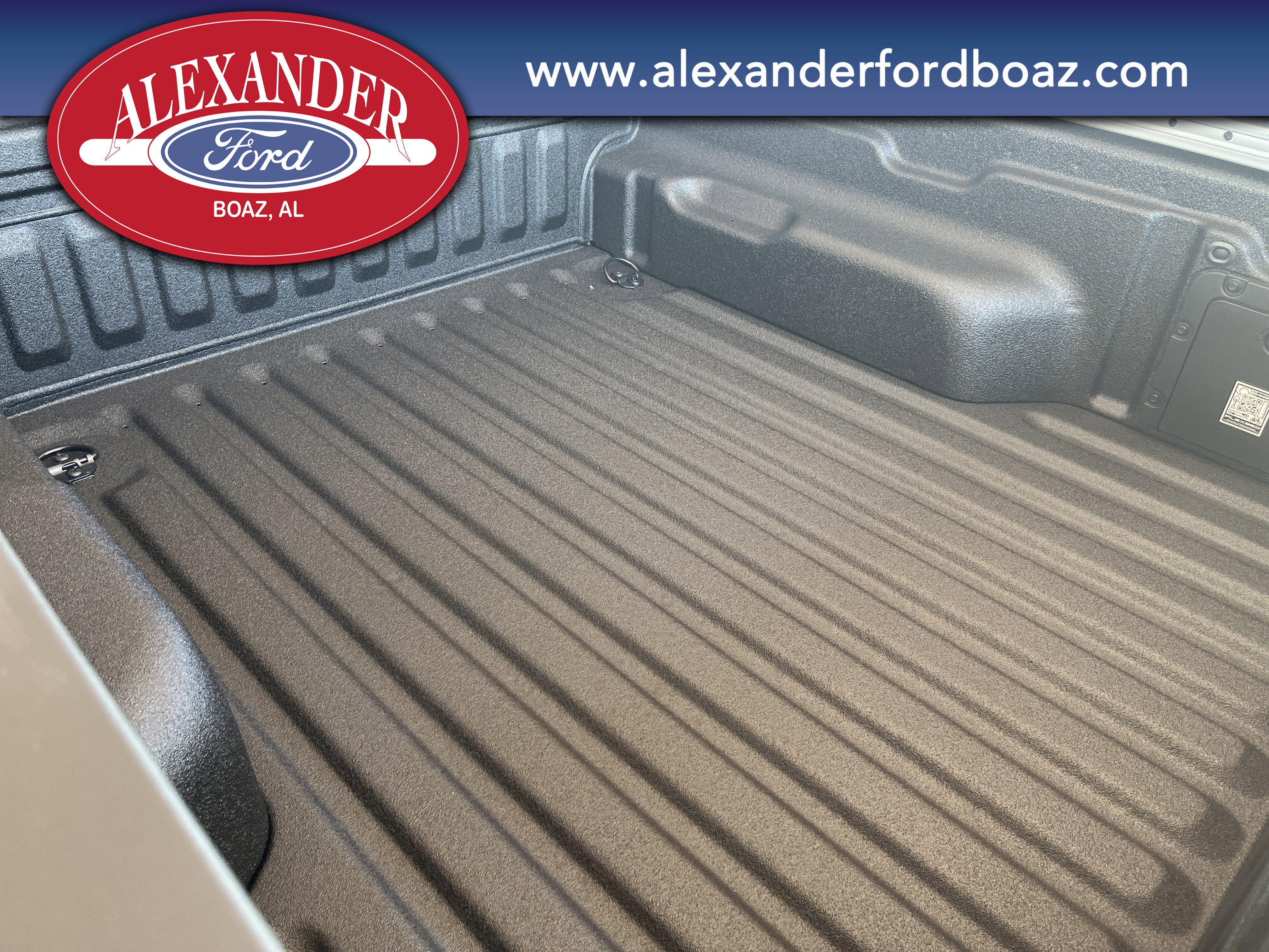 New 2026 Ford Maverick Lariat w/ 4K Tow Package image 9