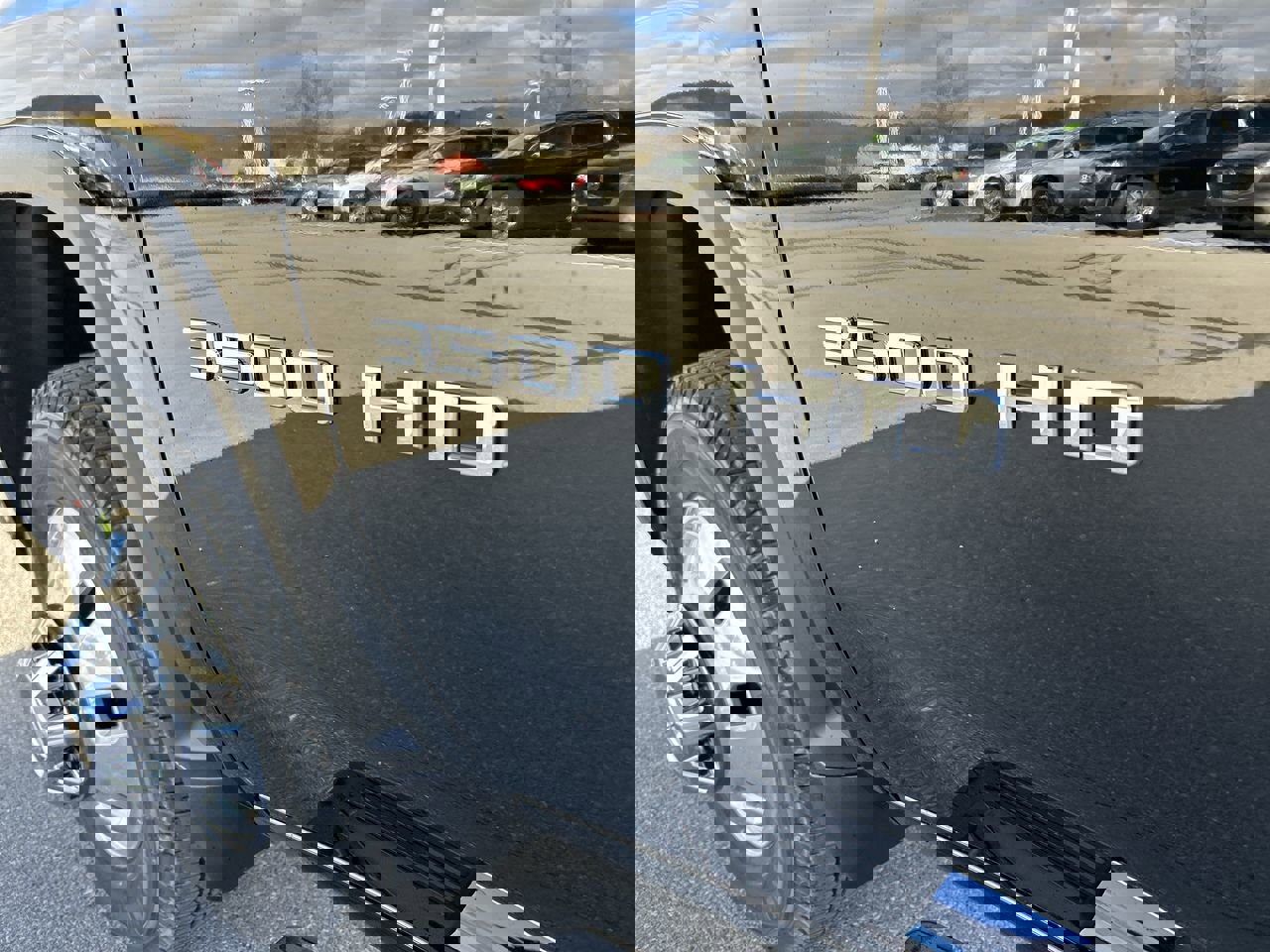 New 2026 Chevrolet Silverado 3500 LT image 13