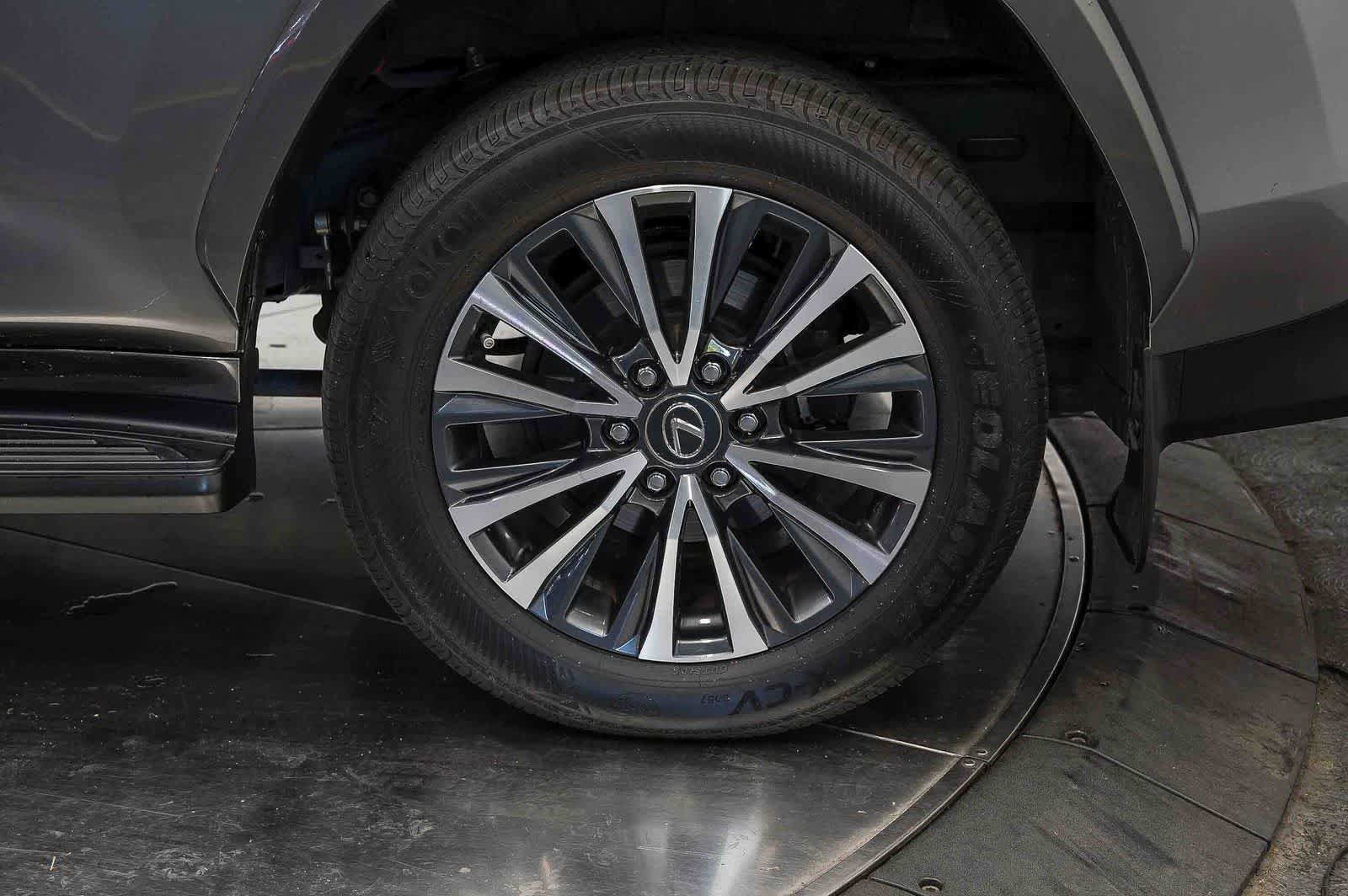 Used 2024 Lexus LX 600 4WD w/ Interior Upgrade Package image 10