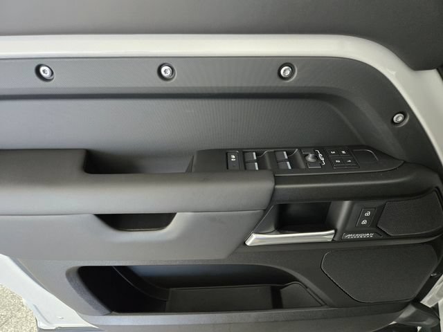 New 2026 Land Rover Defender 130 X AWD/4WD image 20