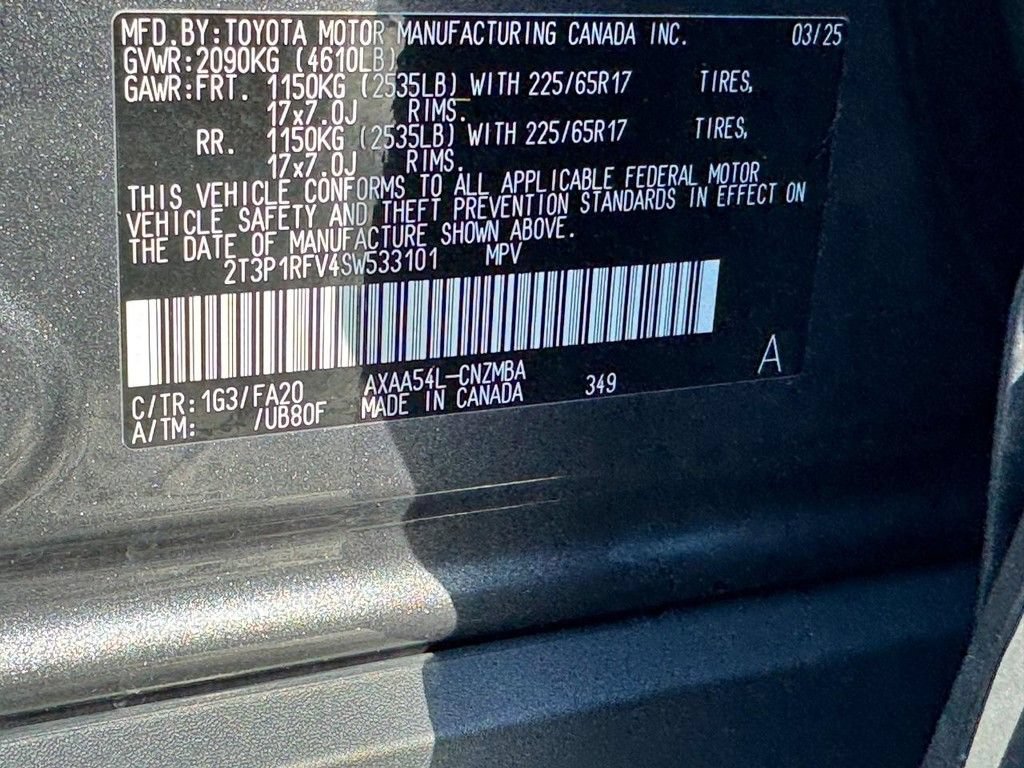 Used 2025 Toyota RAV4 XLE AWD/4WD image 28