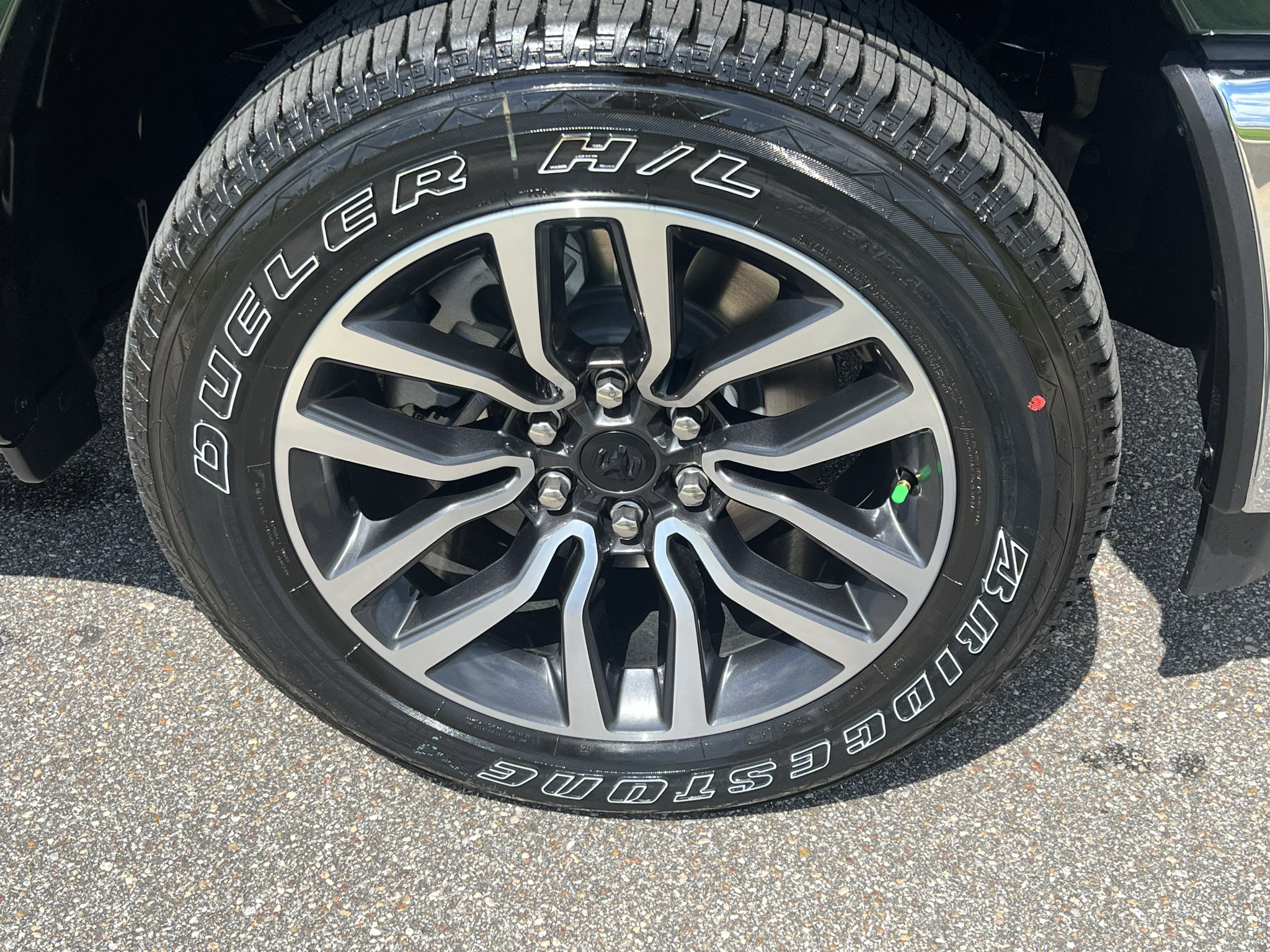 New 2027 RAM 1500 Laramie Longhorn AWD/4WD image 4