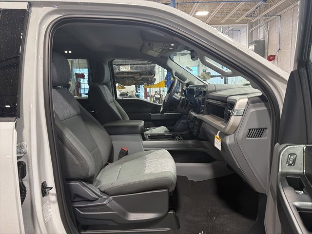 New 2026 Ford F350 XLT w/ XLT Premium Package image 19