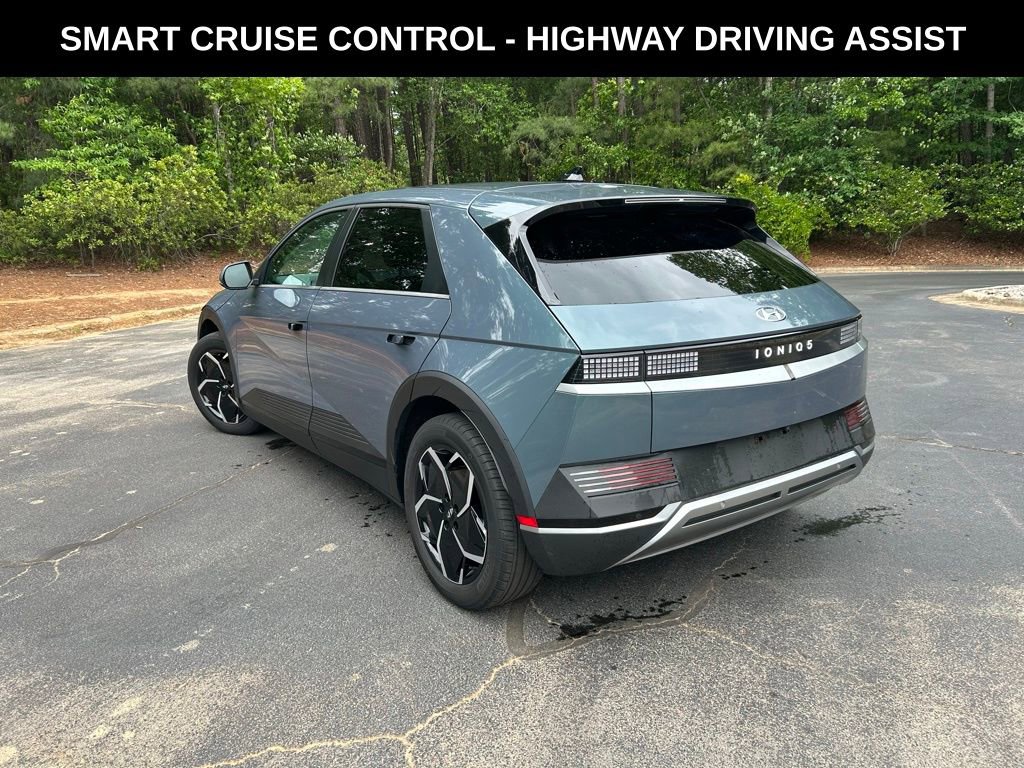 Used 2024 Hyundai Ioniq 5 SEL RWD image 4