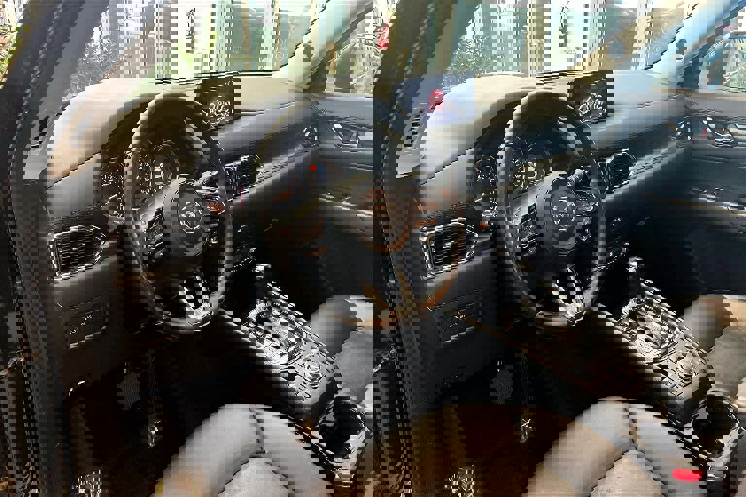 Used 2020 MAZDA CX-5 Touring image 19