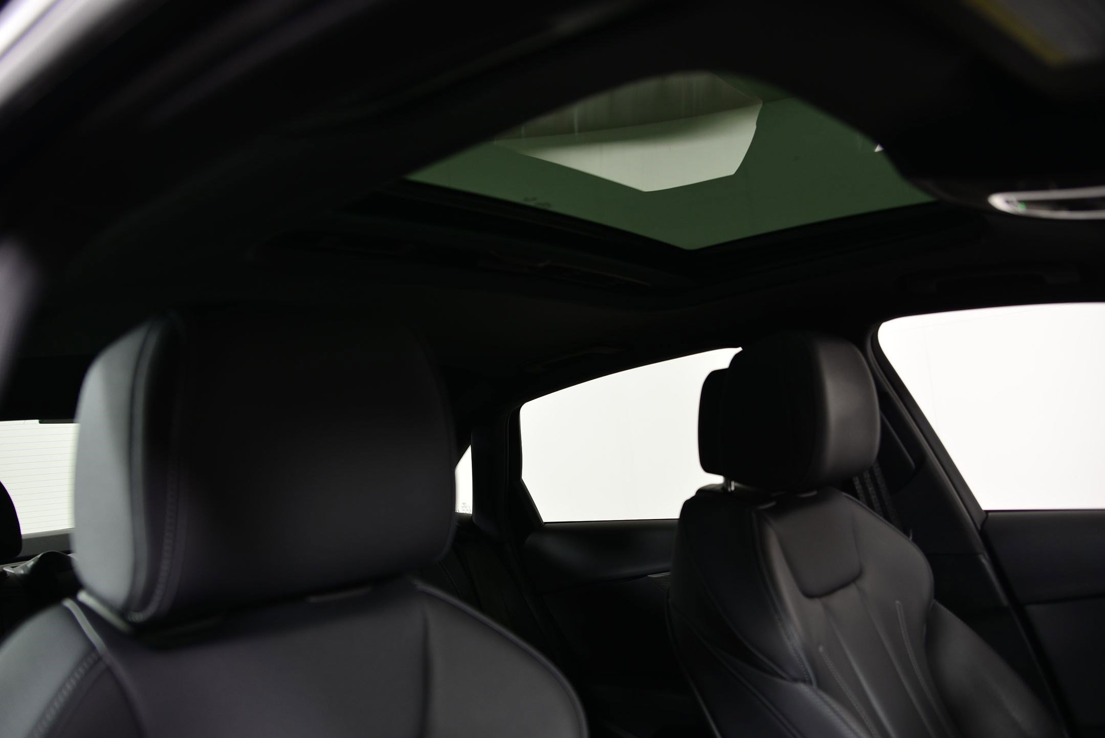 Certified 2023 Audi A4 2.0T Premium w/ Convenience Package image 14